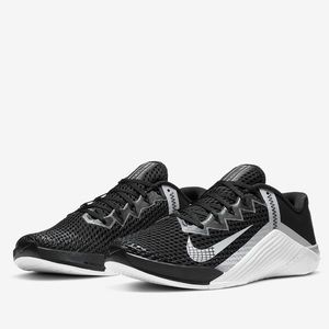 Nike Metcon 6 Men’s - Black/Lt Smoke Grey-White - Size 9